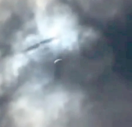 Imagens de OVNI durante o eclipse solar prosseguem intrigando especialistas